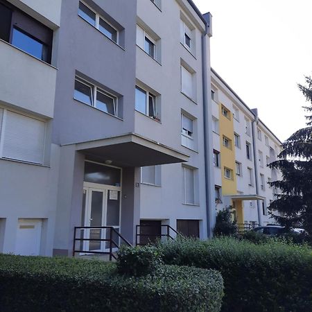 Apartman Ines Velika Gorica Exterior foto